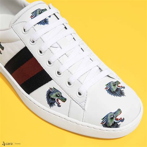 Gucci Wolf Sneakers 